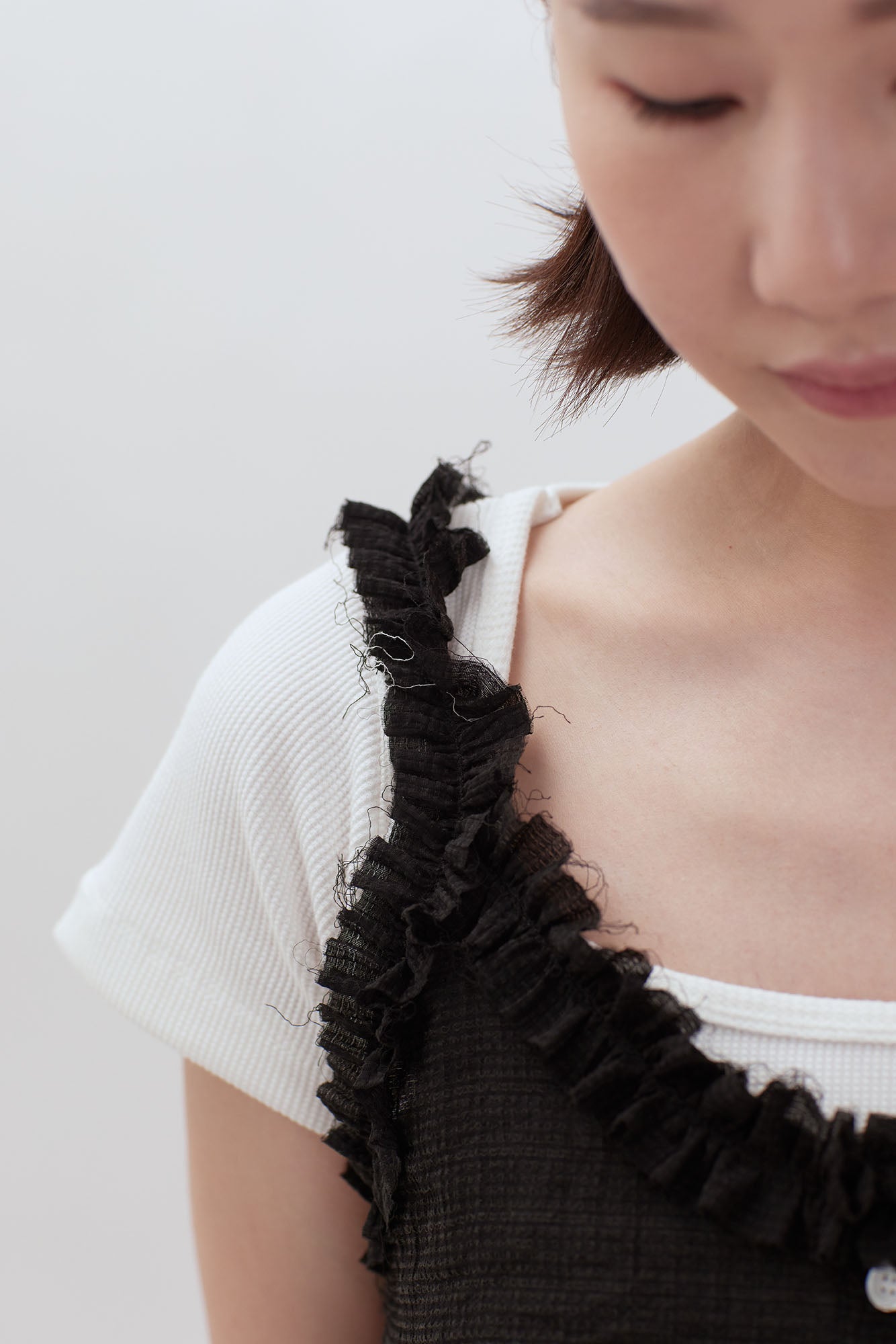 24SS-2430 | Ruffle Neck Tank Top