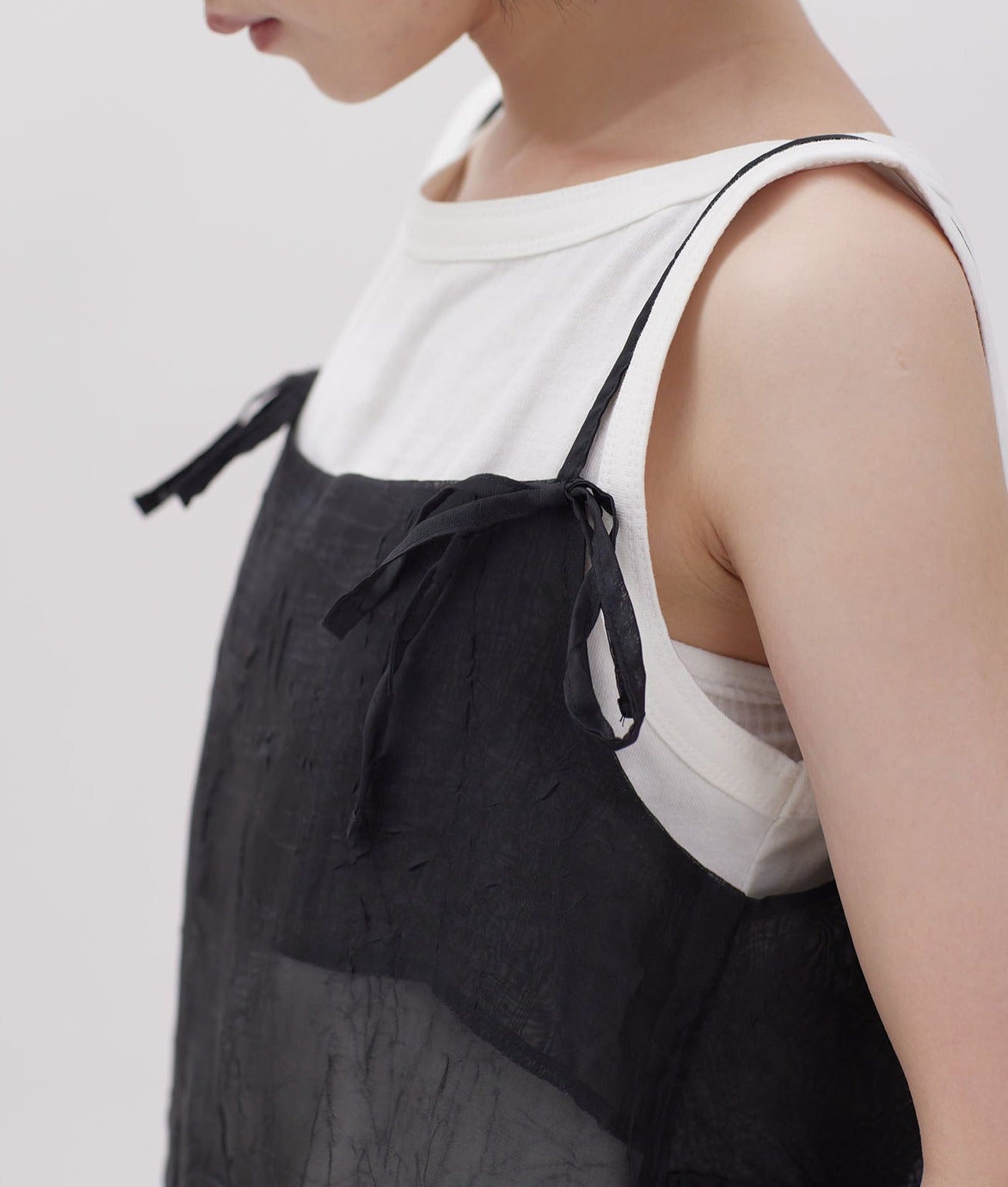 24SS-2424 | See-though Tie Vest