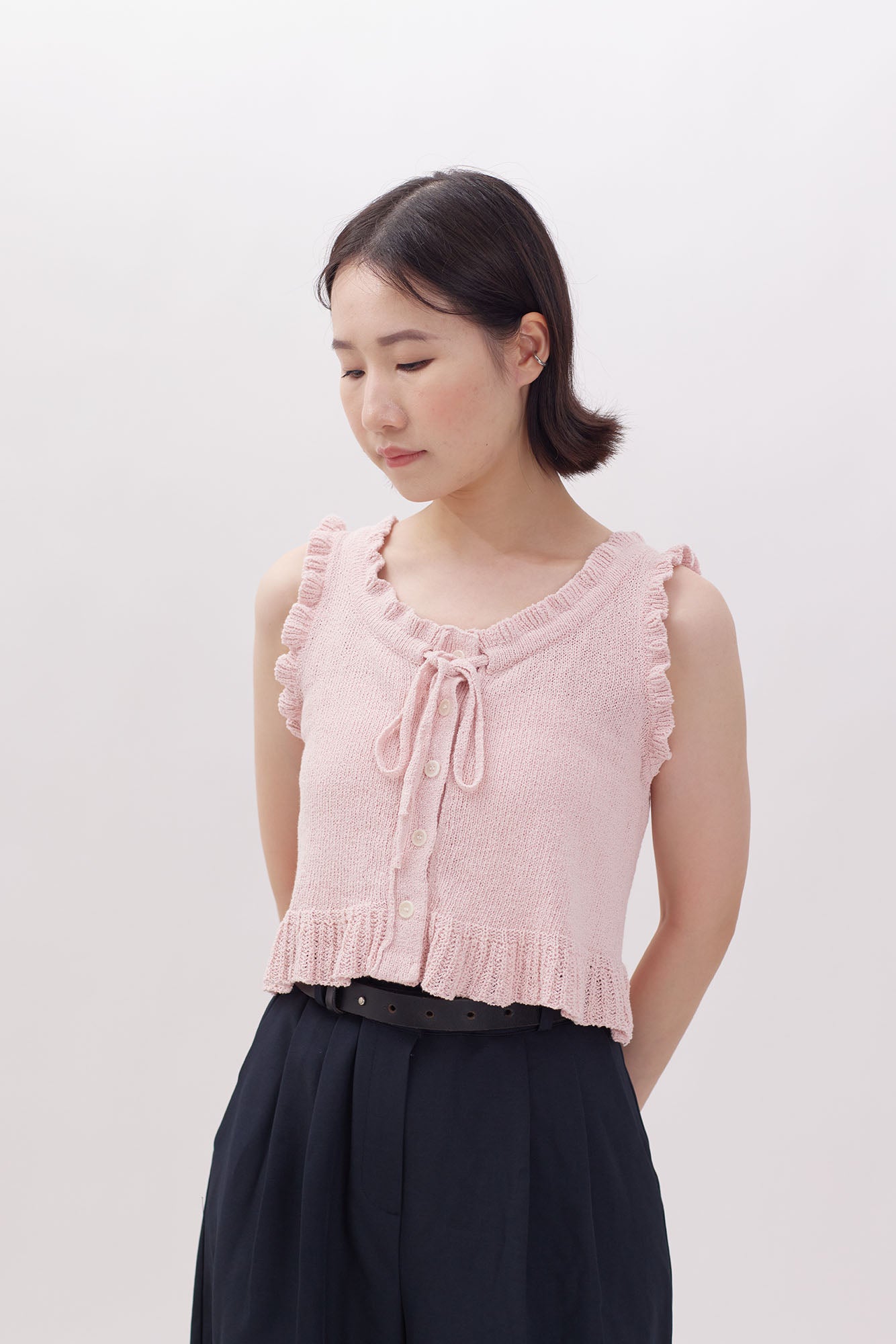 [SALE] 24SS-2421 | Ruffle Sleeveless Knit Top