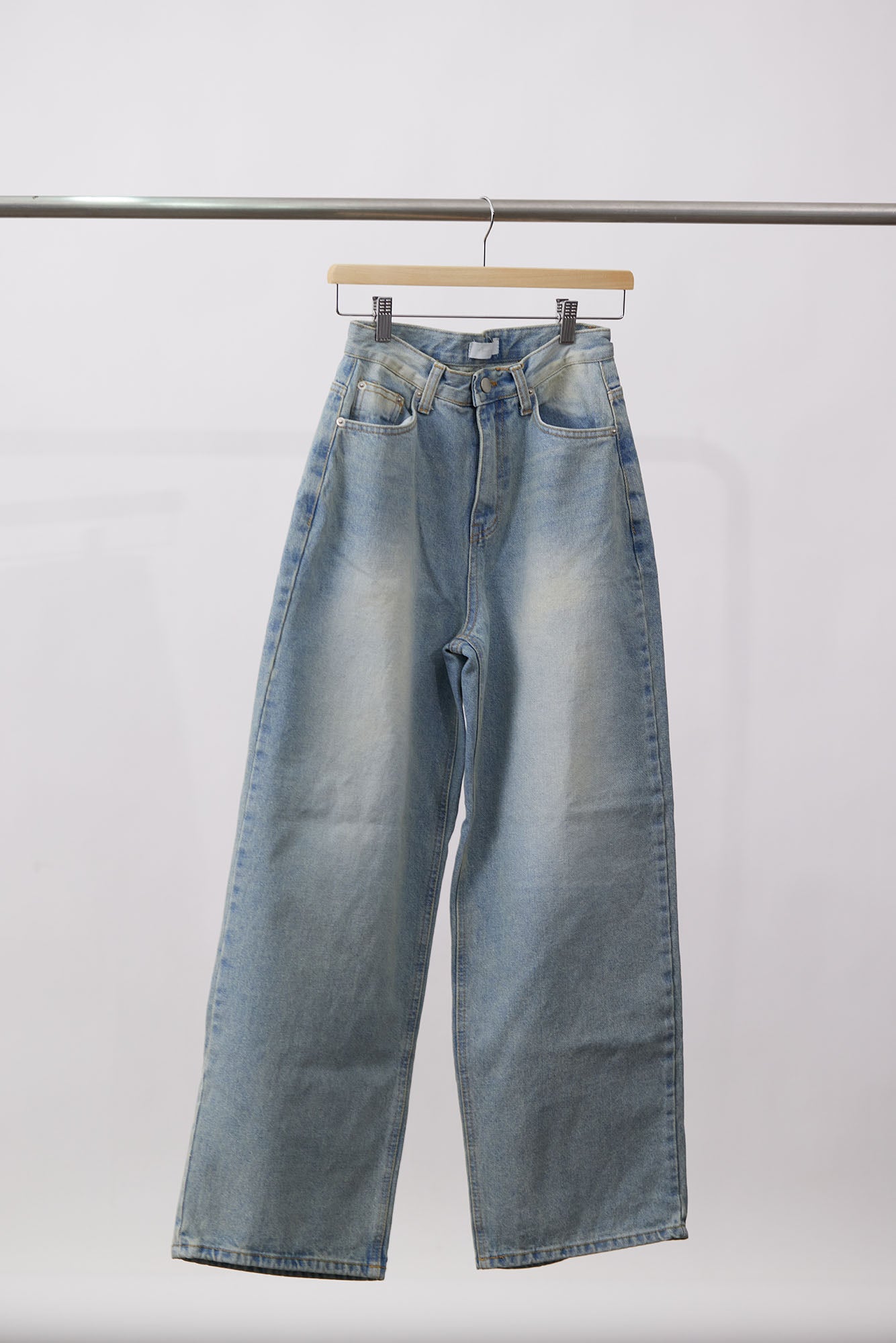 24SS-2212 | Washed Straight Jeans