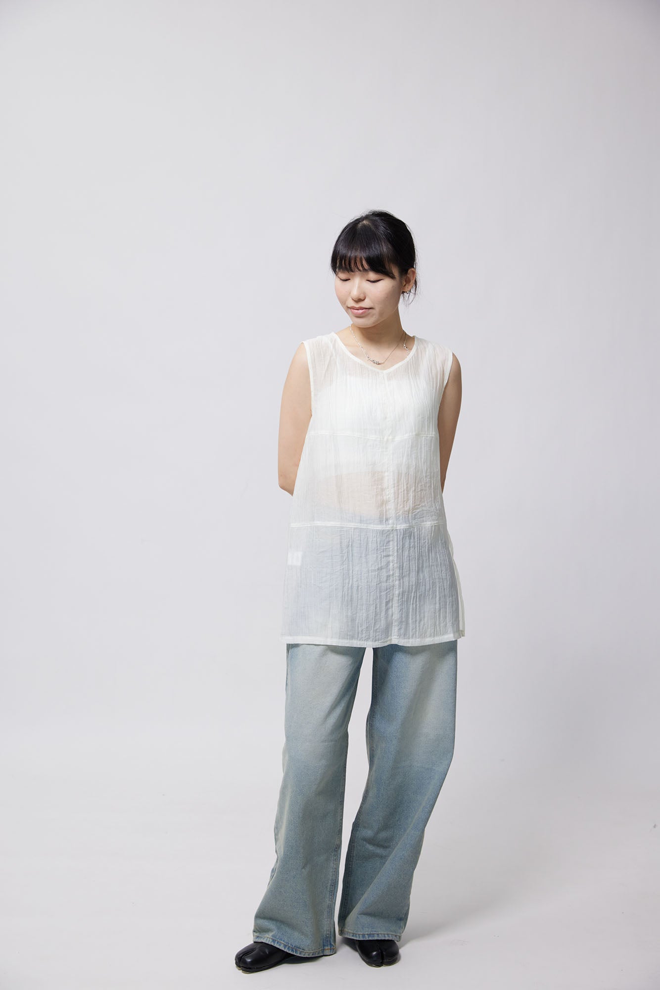 24SS-2438 | See-Though Sleeveless Top