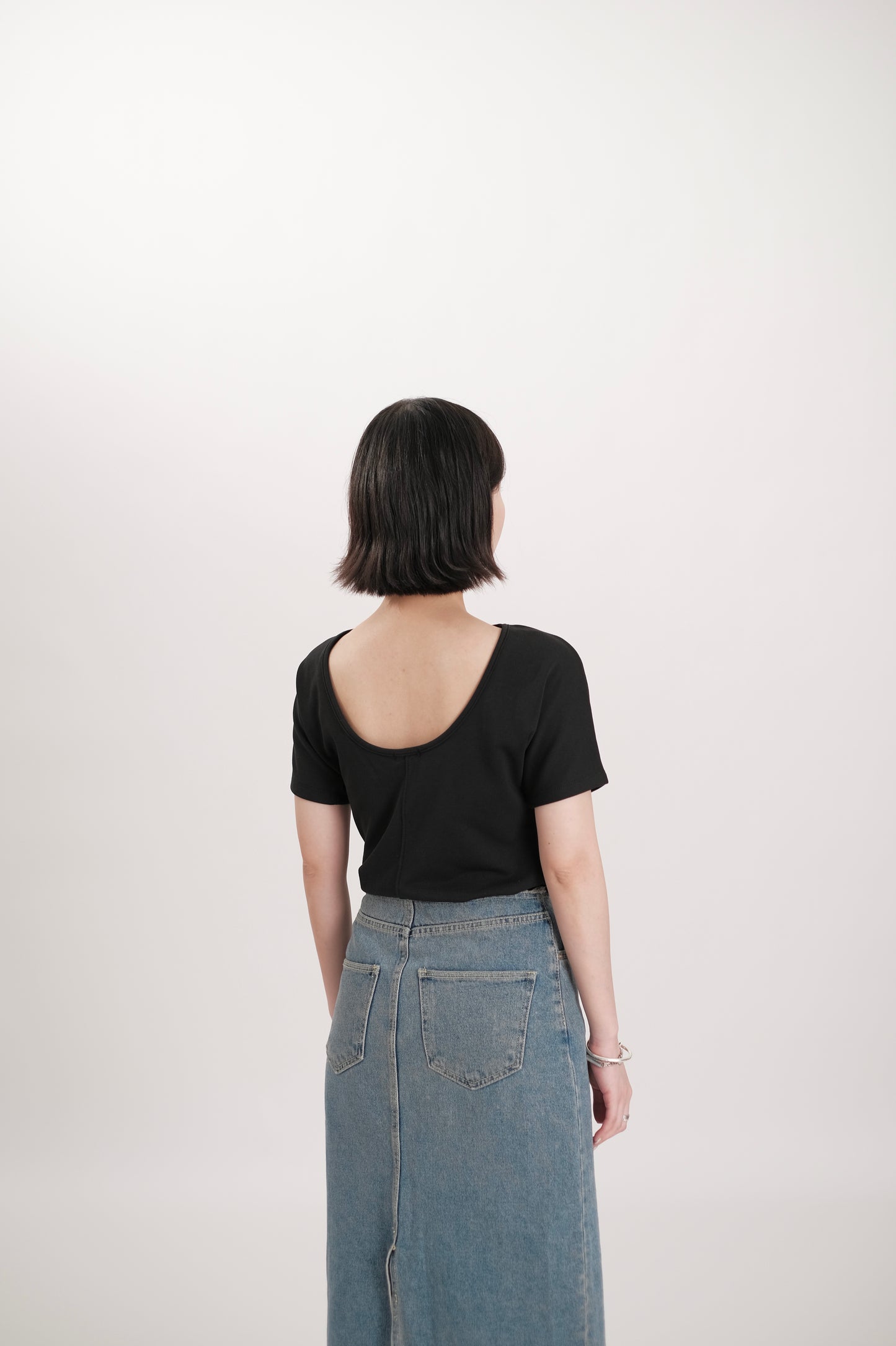 24SS-2420 | Backless Tee